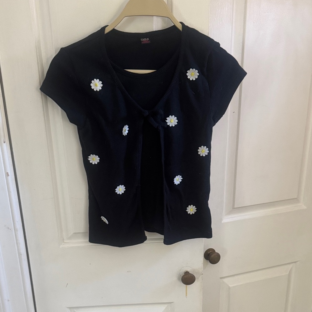 Navy blue Daisy Tie-Front Short Sleeve Knit Top 14/16 girls top sweater like new